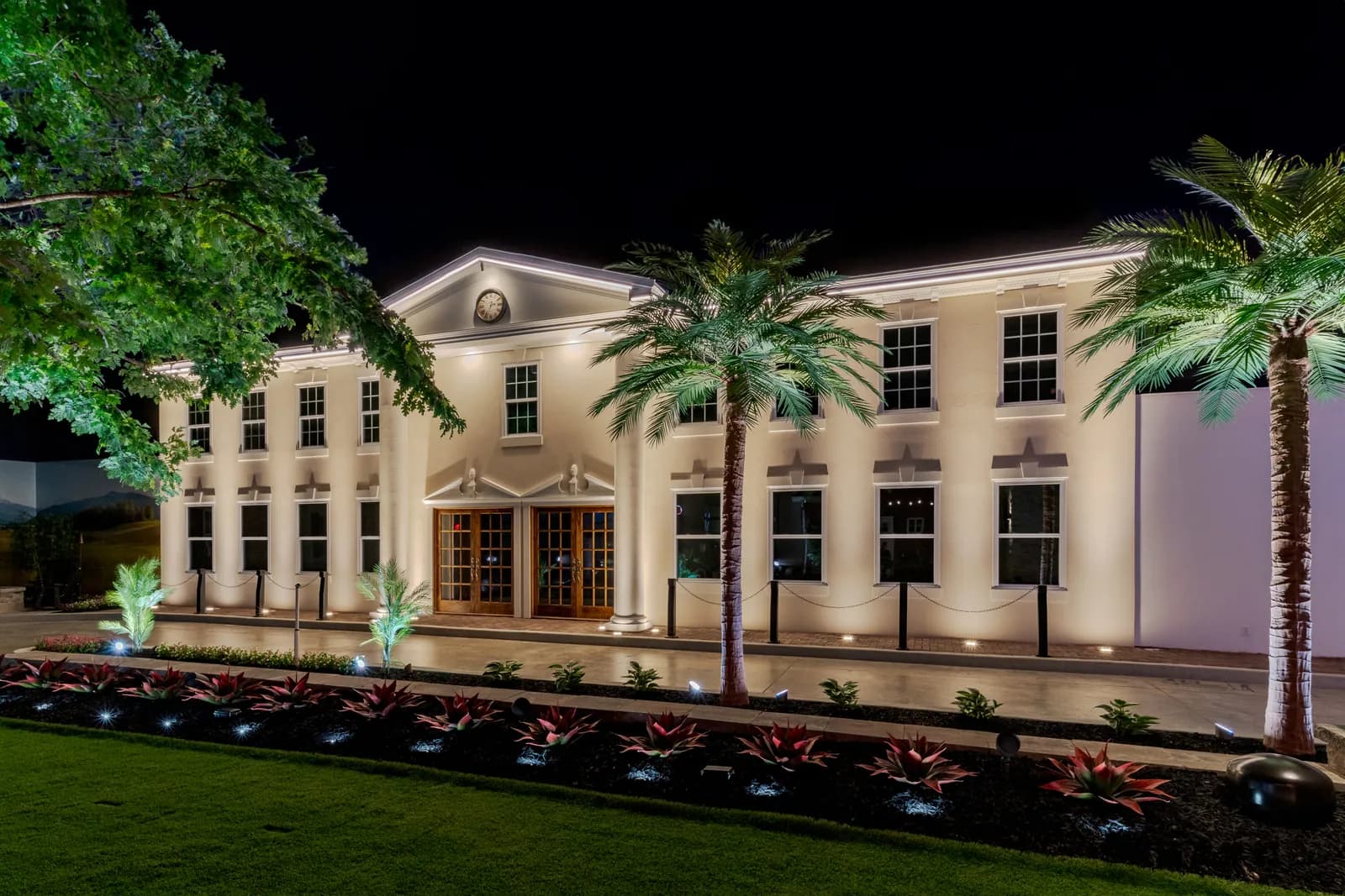 Civic Building — Warm White — Haven Lighting Showroom